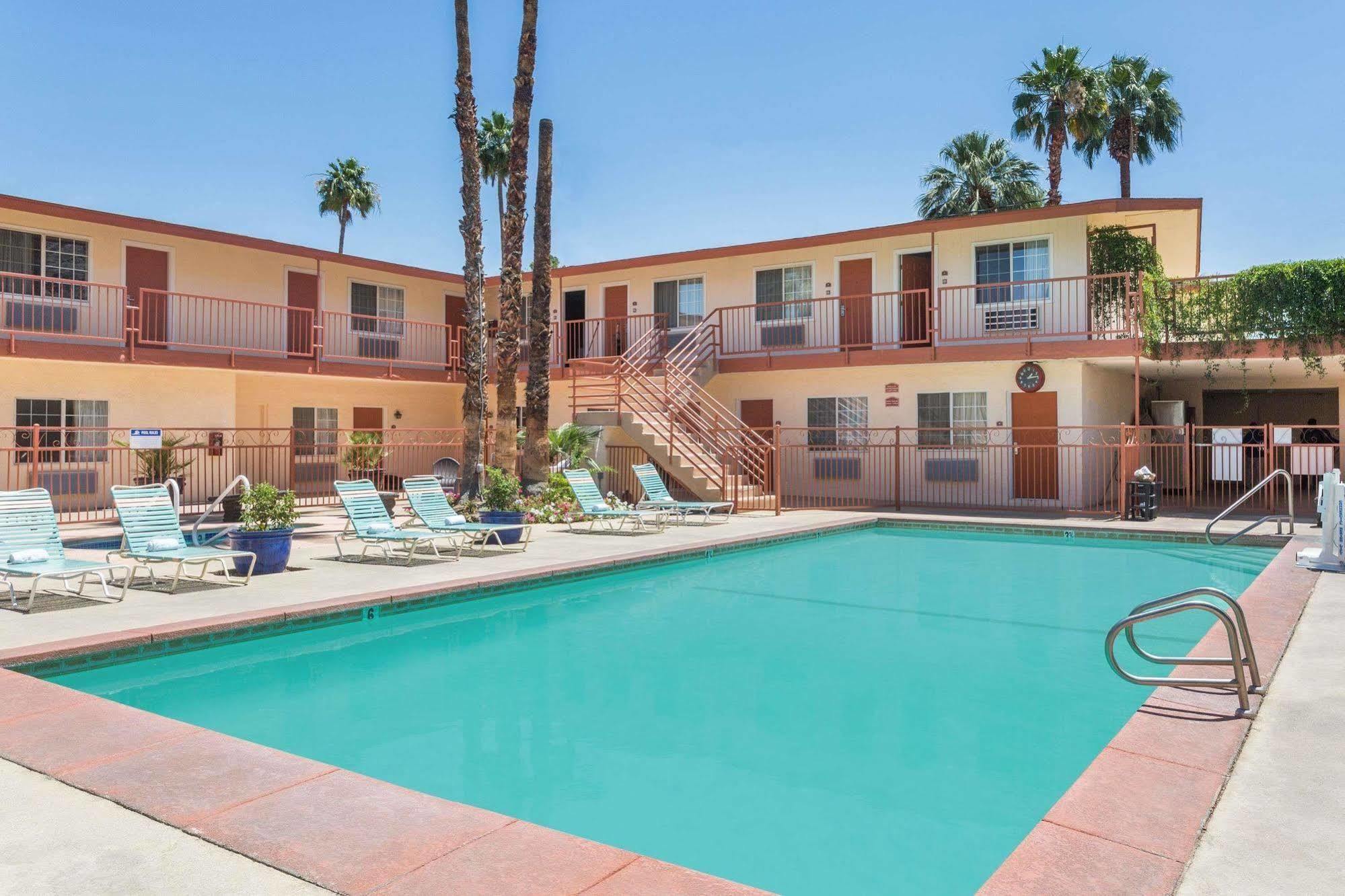 Motel Adara Palm Springs Extérieur photo